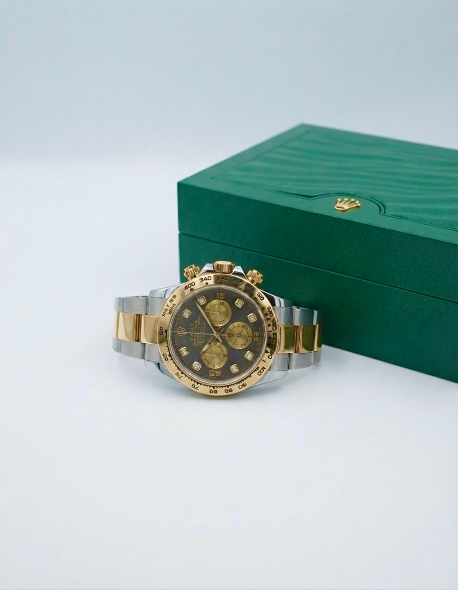 Rolex Cosmograph Daytona Two-Tone Showcase